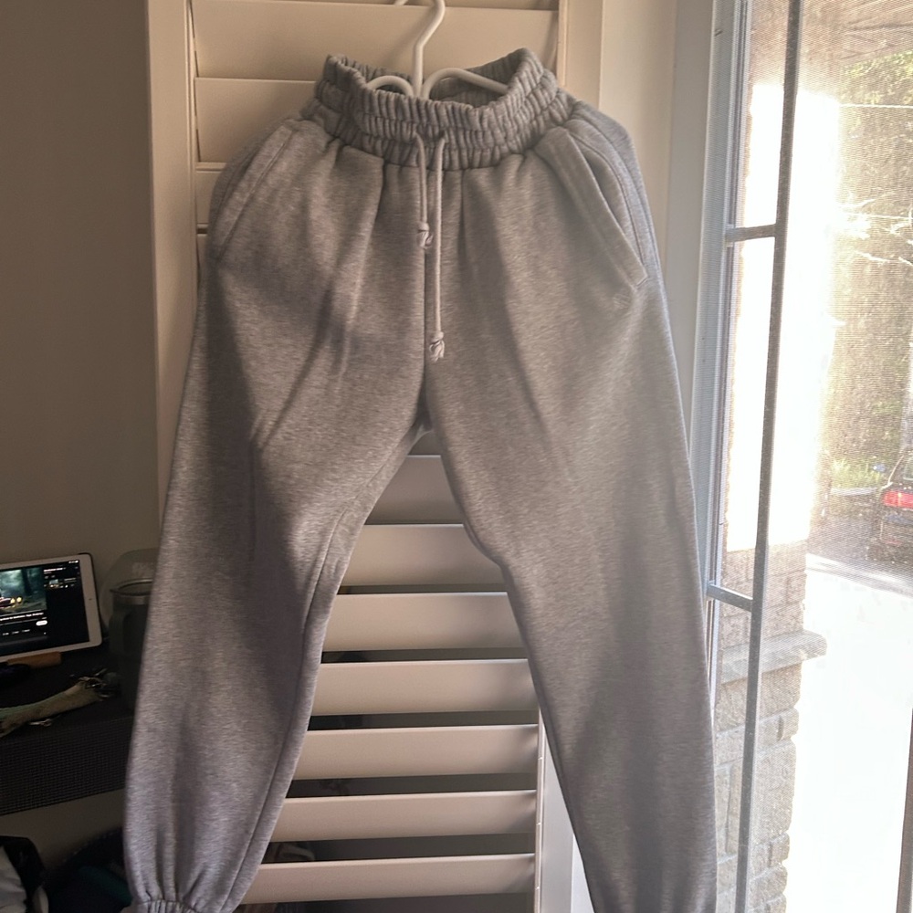 Jed the north joggers